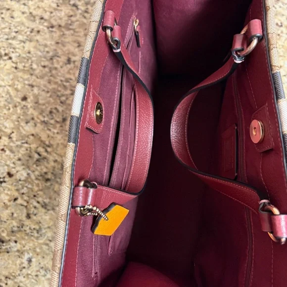 COACH TRAVEL BAG - Picture 11 of 12